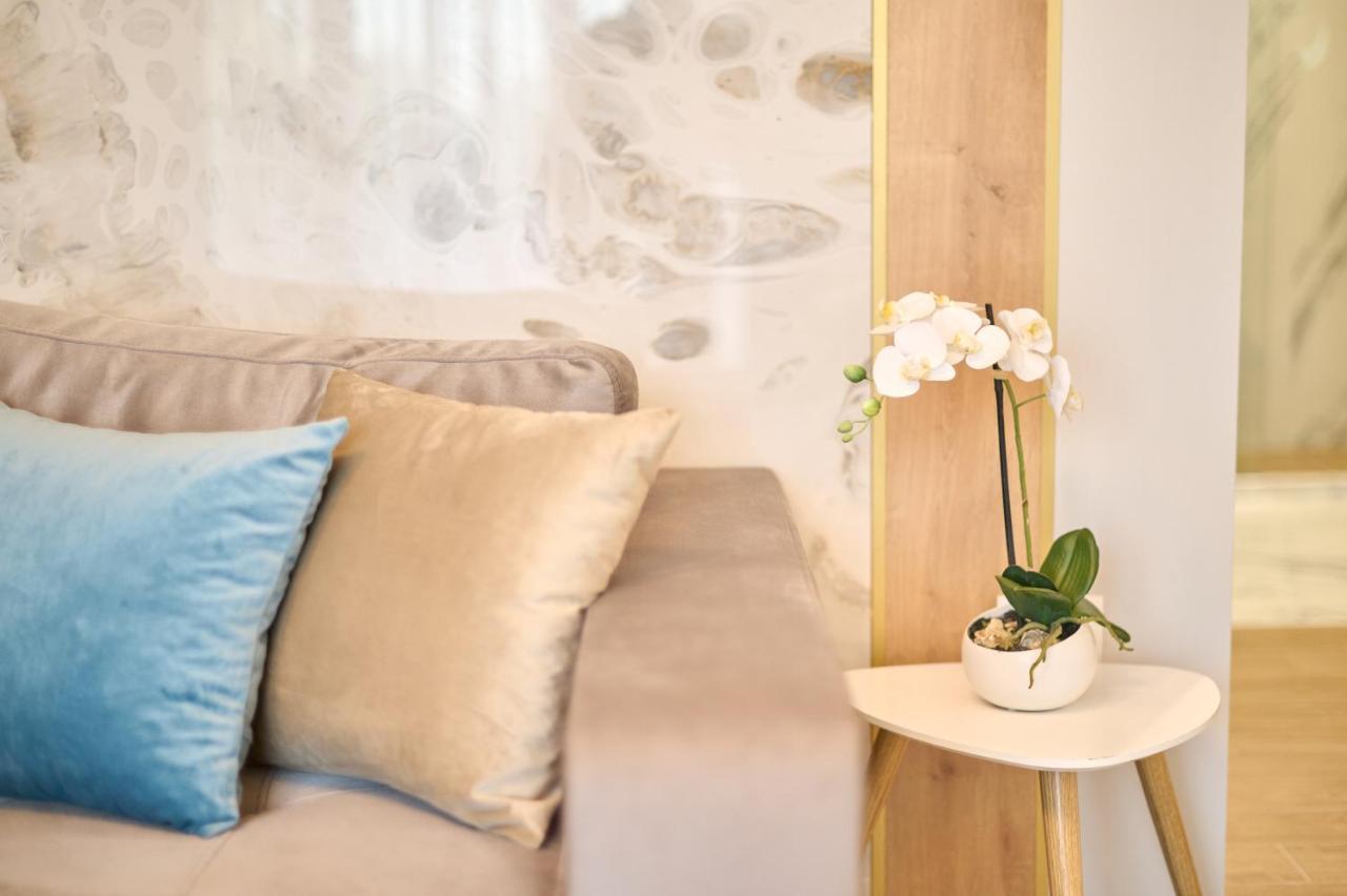 Eee Apart Boutique Κονστάντζα Εξωτερικό φωτογραφία